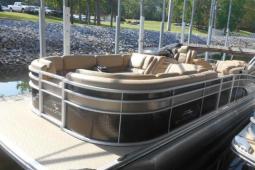 2016 Bennington 2575 RCW