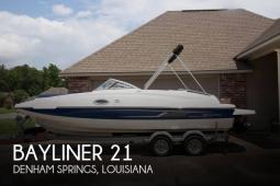 2014 Bayliner 215