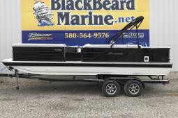 2017 Hurricane FD 226 OB