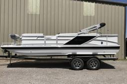 2017 Hurricane FD 226F OB