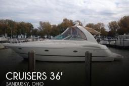 2001 Cruisers 3672 Express