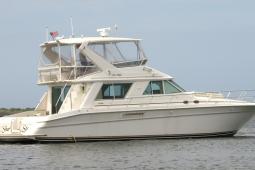 1998 Sea Ray 550 Sedan Bridge