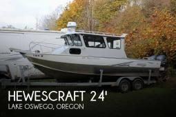 2014 Hewescraft 240 Pacific Cruiser