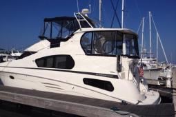 2004 Silverton Motor Yacht