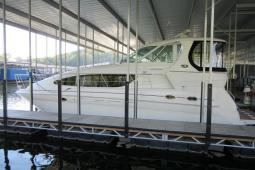 2005 Sea Ray 390 Motor Yacht