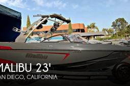 2017 Malibu 23 Wakesetter LSV
