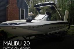 2014 Malibu Wakesetter 20 VTX