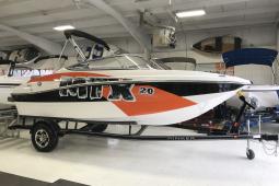 2017 Rinker 20MTX