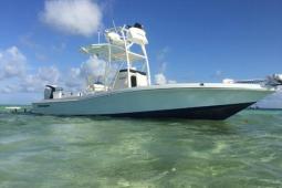2016 Ranger 2510 Bay Ranger