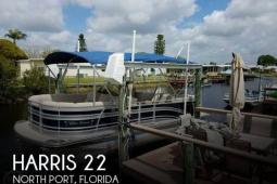 2018 Harris 220 Solstice Coastal Edition
