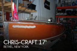 1947 Chris Craft 17' Deluxe Runabout