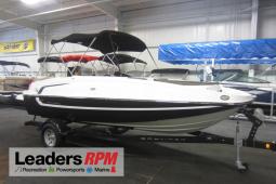 2018 Bayliner 195 Deck Boat