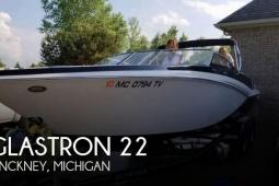 2014 Glastron 225 GT