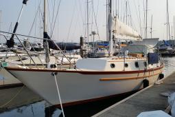 1982 Pacific Seacraft Crealock 37