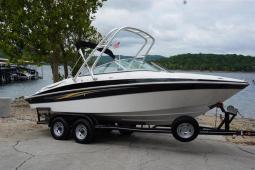 2008 Four Winns 240 Horizon