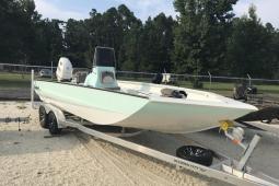 2019 Excel Bay Pro 230