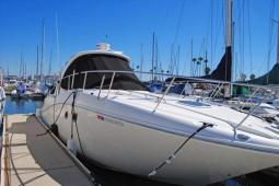 2009 Sea Ray 330 Sundancer