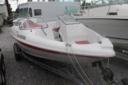 1997 Larson SEi 186 O/B