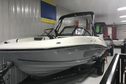 2018 Bayliner VR5 Bowrider