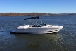 2016 Four Winns H230