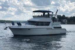 1995 Carver 430 Aft Cabin Motor Yacht