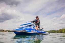2017 Yamaha GP1800