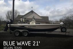 2016 Blue Wave 2200 Pure Bay