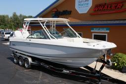 2018 Boston Whaler 270 Vantage