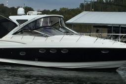 2007 Regal 4060 Commodore