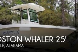 2012 Boston Whaler 250 Outrage