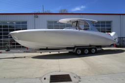 2019 Mystic M4200