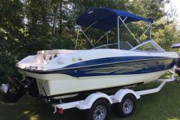2008 Bayliner 205