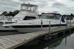 1996 Regal 402COMMODORE