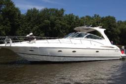 2003 Cruisers 4370