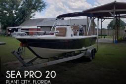2018 Sea Pro 208 Bay Series