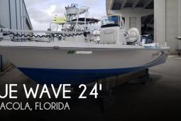 2016 Blue Wave 2400 Pure Bay