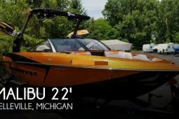 2016 Malibu Wakesetter 22 VLX