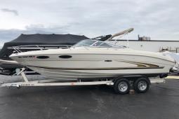 2001 Sea Ray 230 OVERNIGHTER