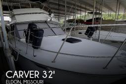 1986 Carver 3207 Aft Cabin