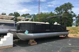 2017 Bennington 25 GCW