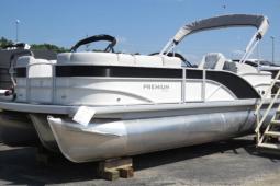 2019 Sweetwater SWPE 235 RL TT-27