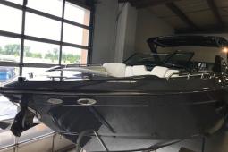 2019 Cruisers BOW RIDER
