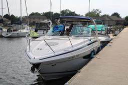 2017 Regal 32 EXPRESS
