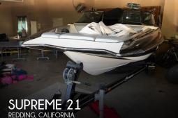 2015 Supreme S21 Surf