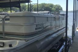 2000 Bennington 2550LX