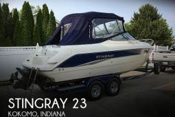 2004 Stingray 240CR