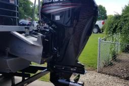 2017 Mercury Fourstroke 115 HP Command thrust