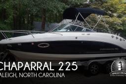 2017 Chaparral 225 SSi Deluxe