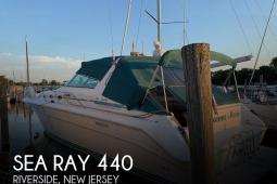 1994 Sea Ray 440 Sundancer
