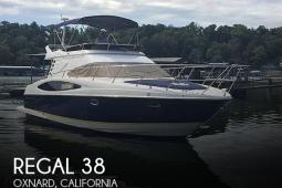 2004 Regal 3880 Commodore Flybridge